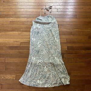 Forever 21 Small Gray White Floral Halter Top Dress Lightweight‎
